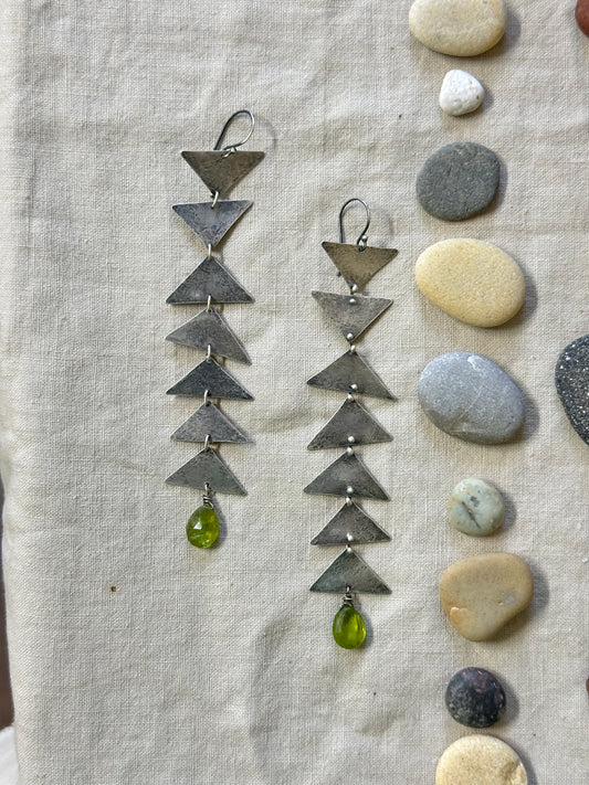 Peridot Triagle Connected dangle earrings - Brass