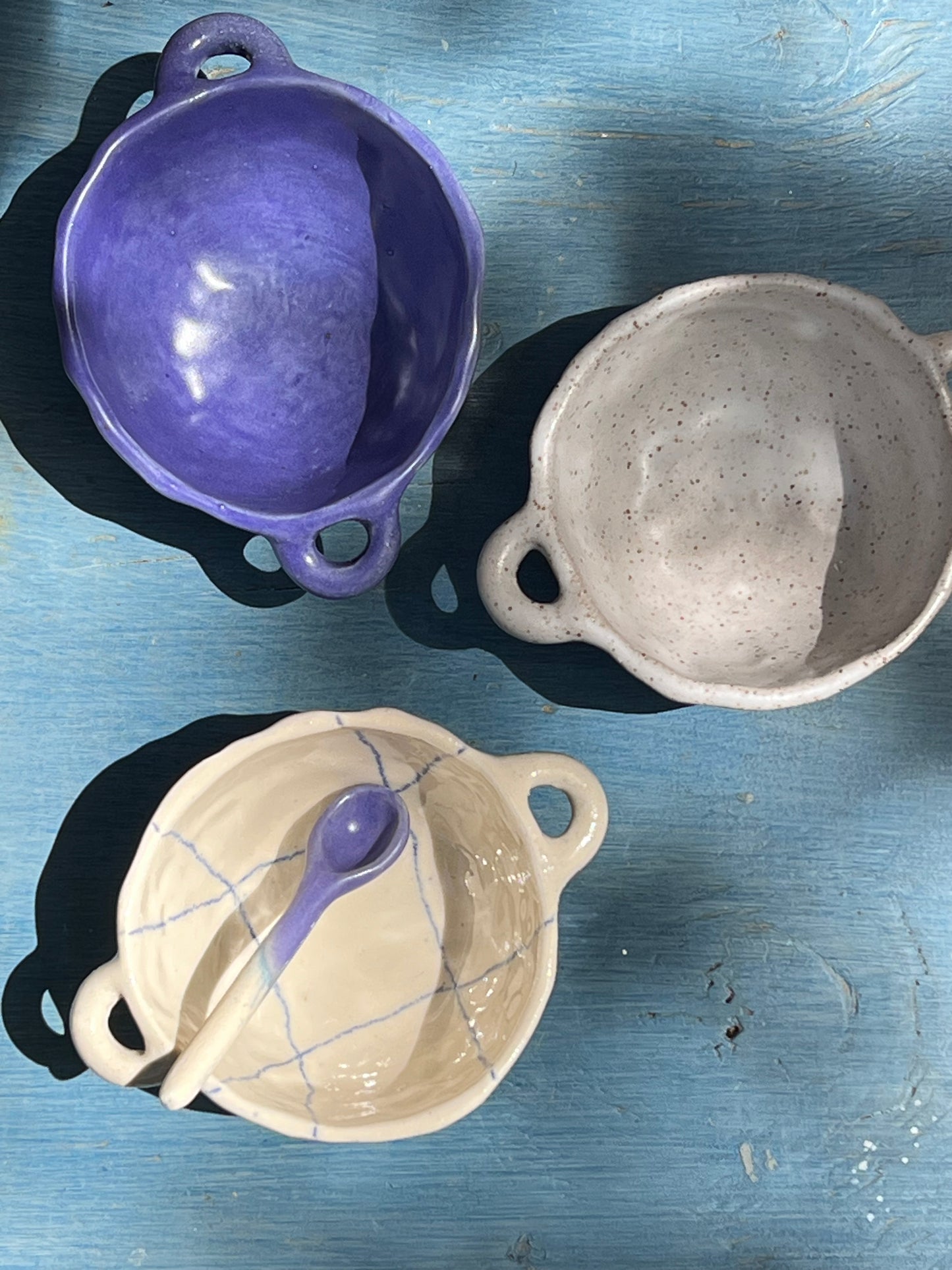 Assorted bowls with handles