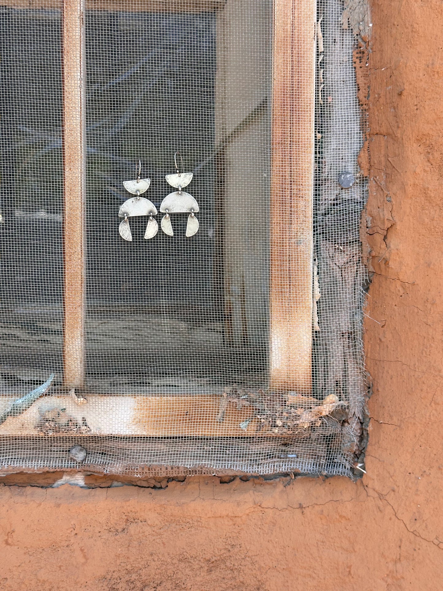 Connected geometric dangle earrings - Sterling Silver