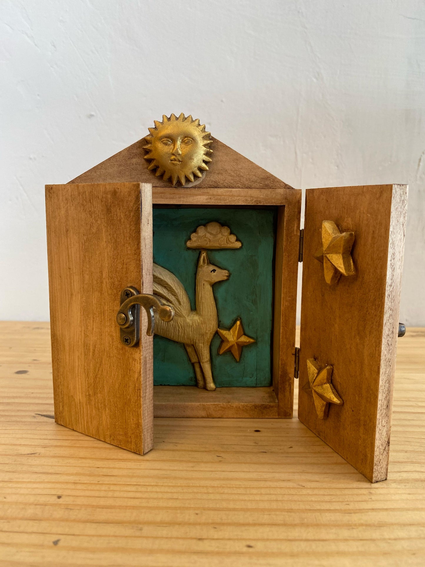 Retablo Solid Wood “Llama Cosmica"