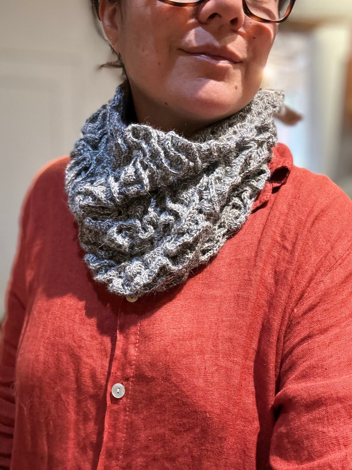 Neck Gaiter 100% Baby Alpaca - Grey white marbled