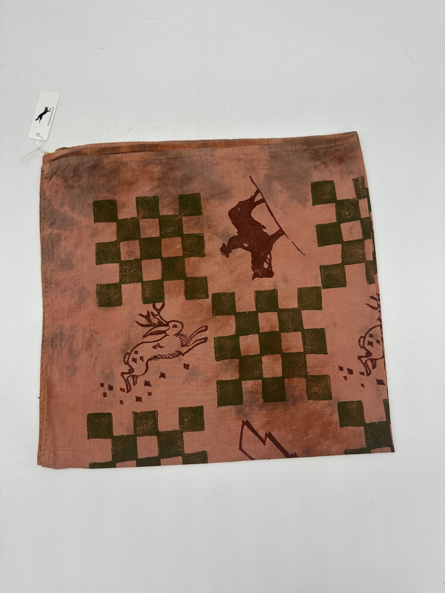 Hand-dyed bandana - pink