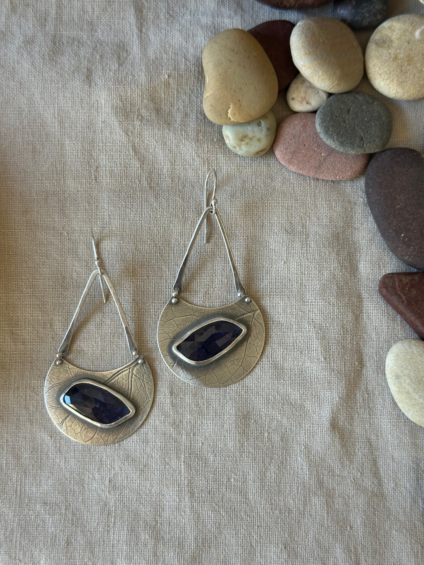 Leaf imprinted Silver earrings set with Tanzanite - Sterling Silver Earrings