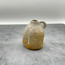 Load image into Gallery viewer, Bud Vases- Speckled Small
