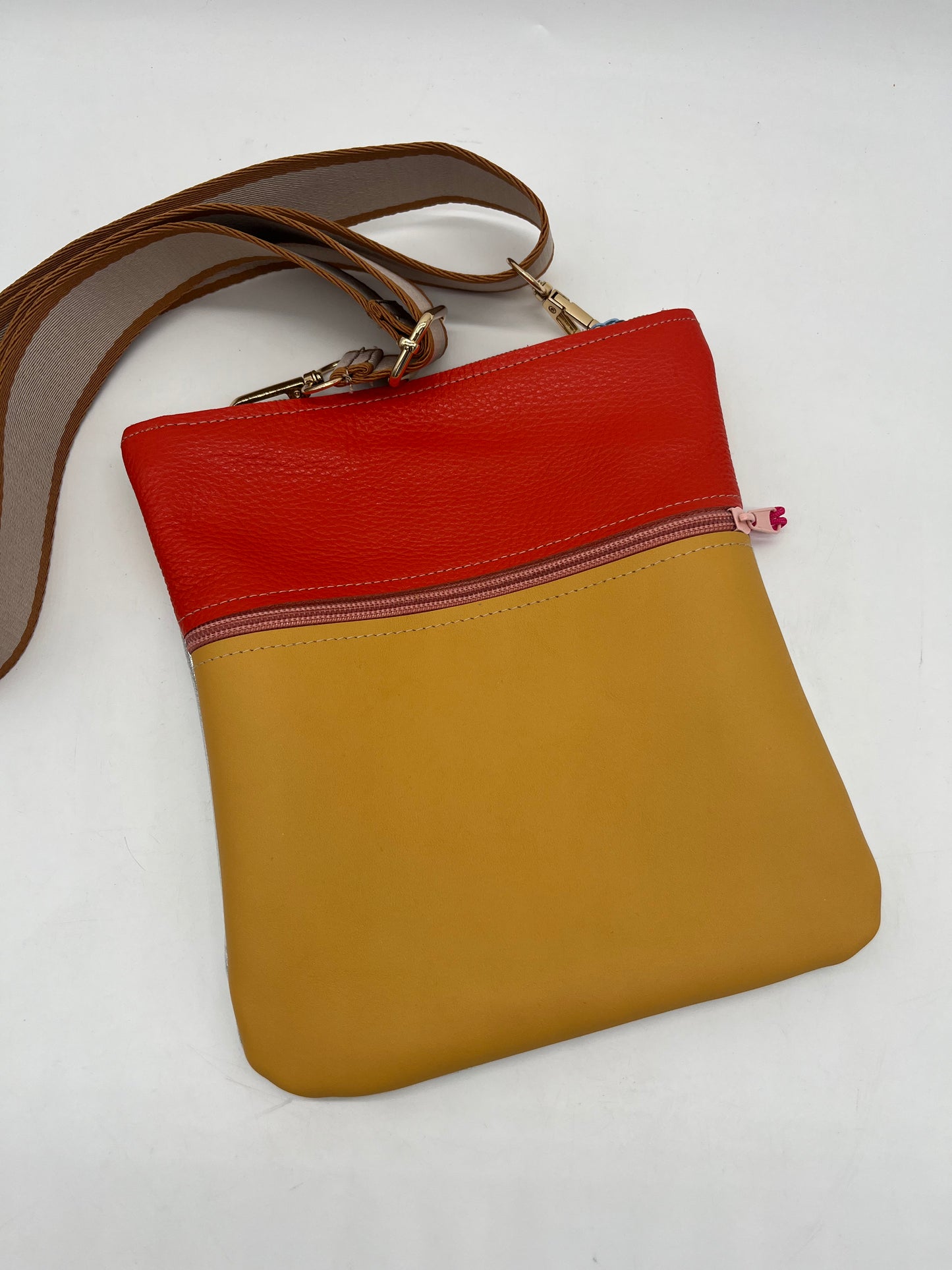 Small Crossbody Bag ~ multicolor ~ tan zip