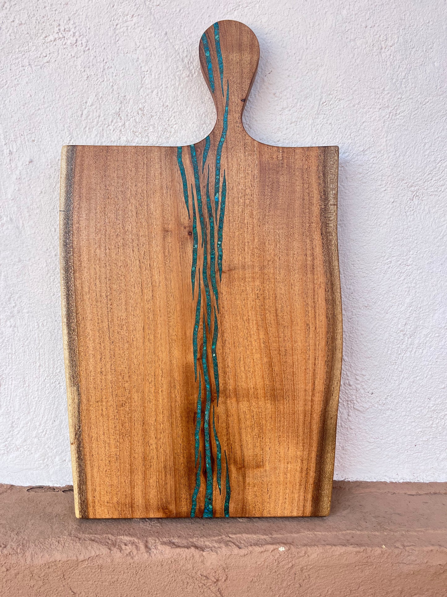 Cutting board with handle ~ Peruvian turquoise