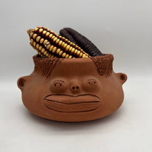 Load image into Gallery viewer, Terracota face planter ~ medium
