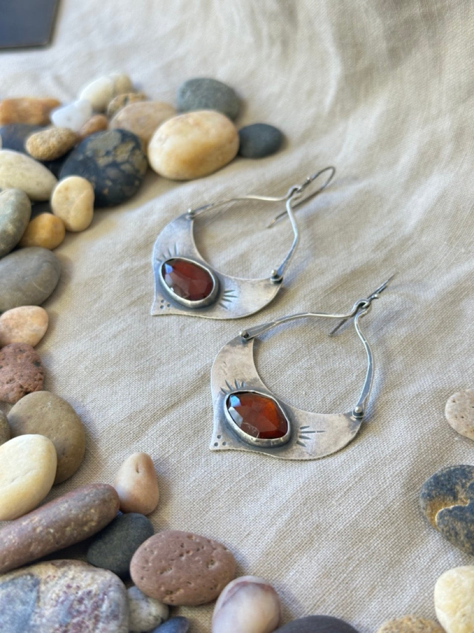 Hessonite Garnet leaf earrings - Sterling Silver