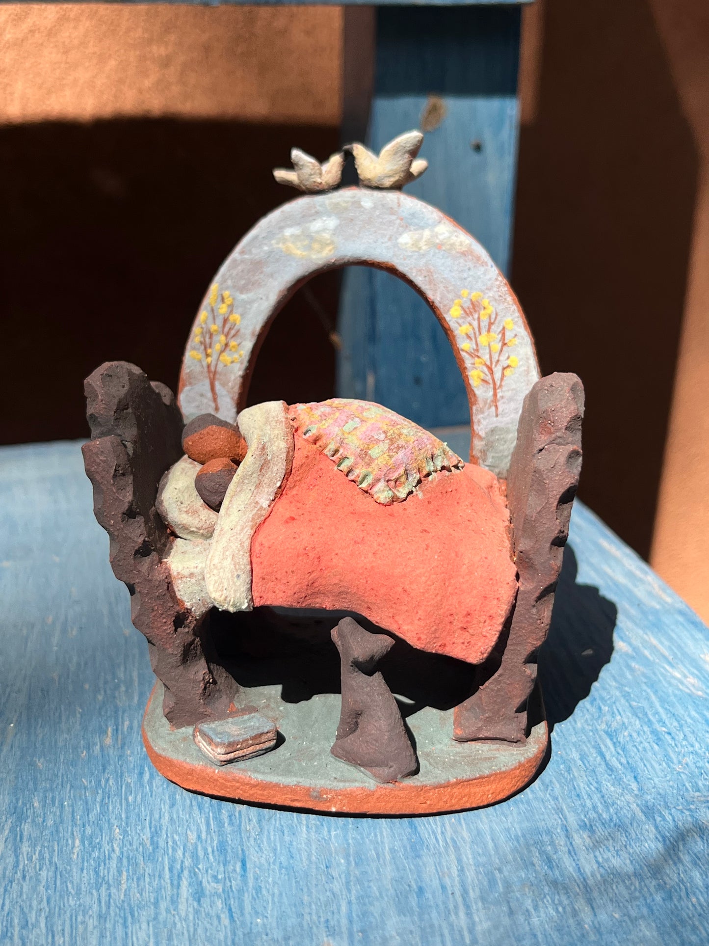 Miniature sculpture ~ together