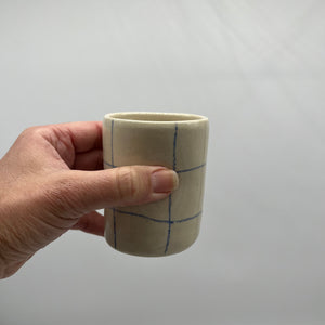 Small Thumb Print Cup - Crayon