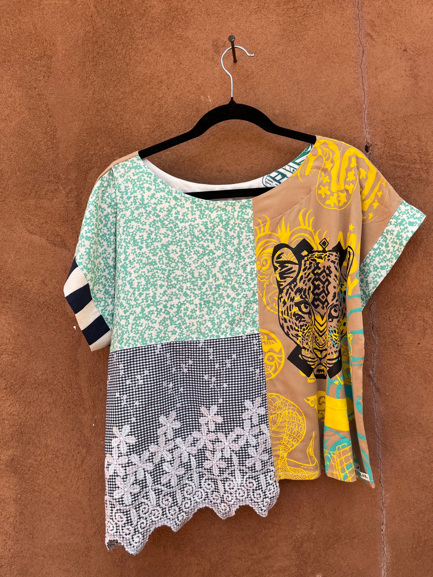 Screenprinted Box top ~ Med ~ 100% cotton