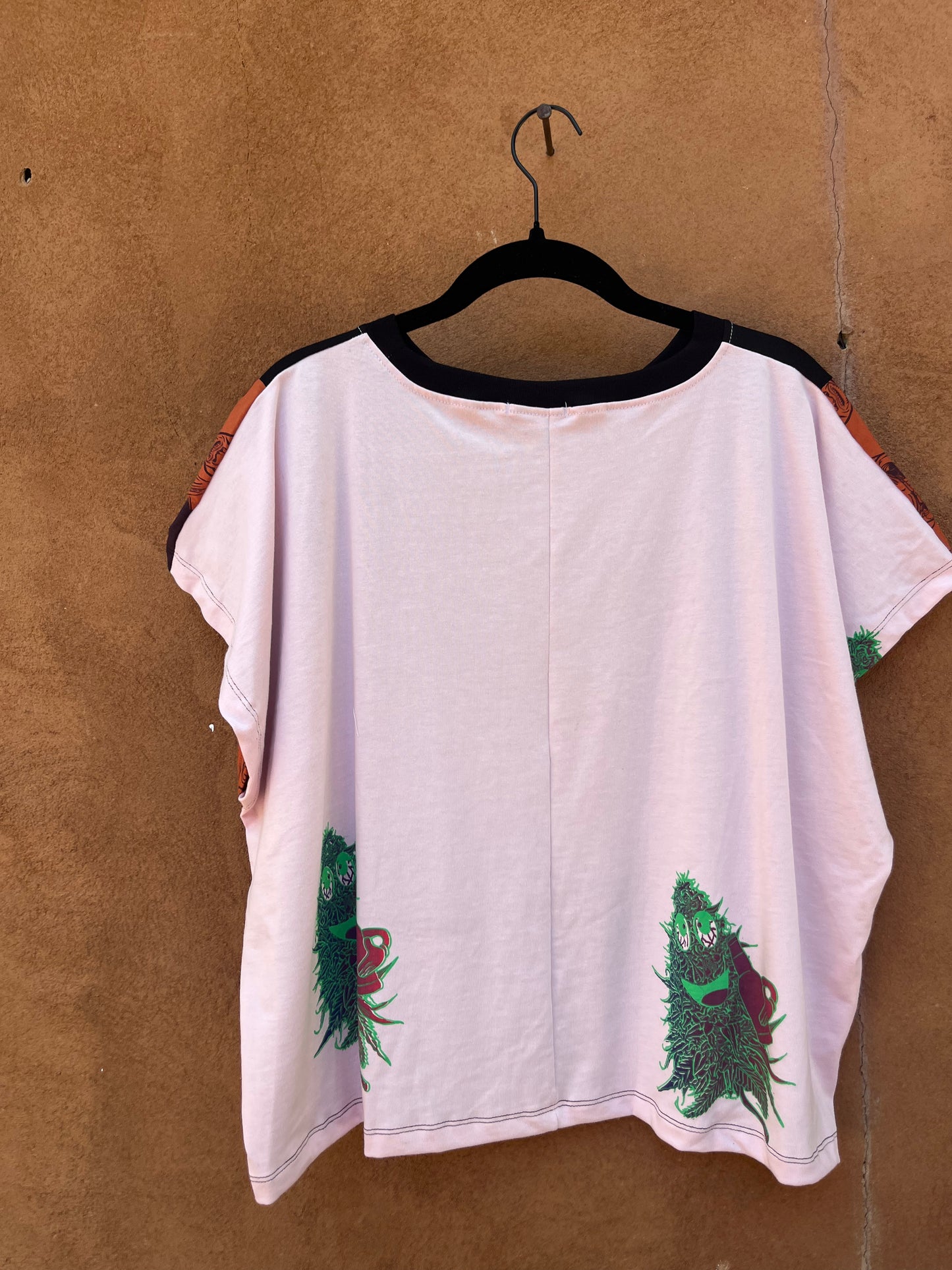 Screenprinted Box top ~ L ~ 100% cotton knit blend
