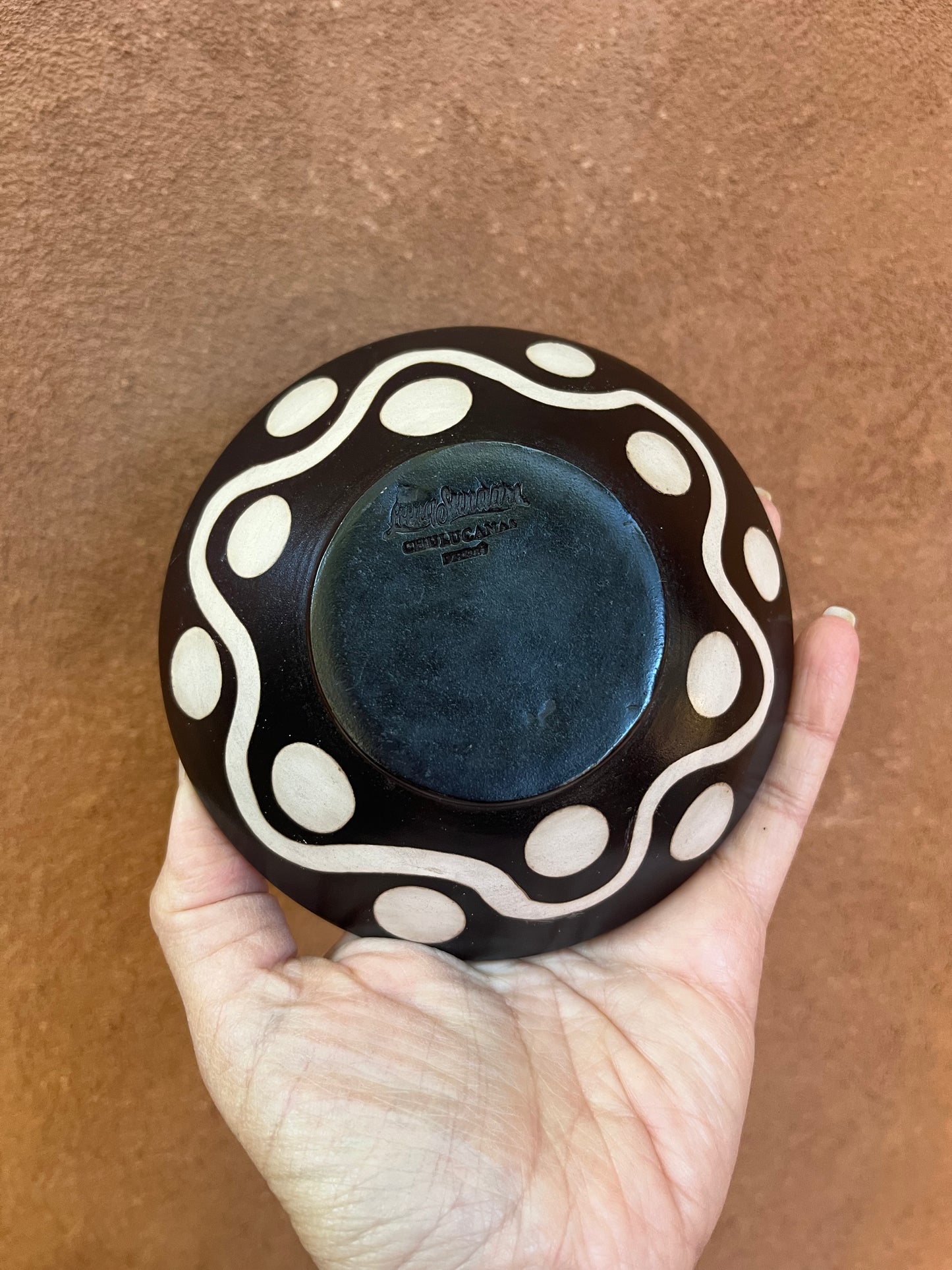 Chulucanas Ceramic Incense Holder ~ Modelo Clasico ~ Black & white