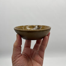Load image into Gallery viewer, Awajun ceramic little bowls ~ 3 designs
