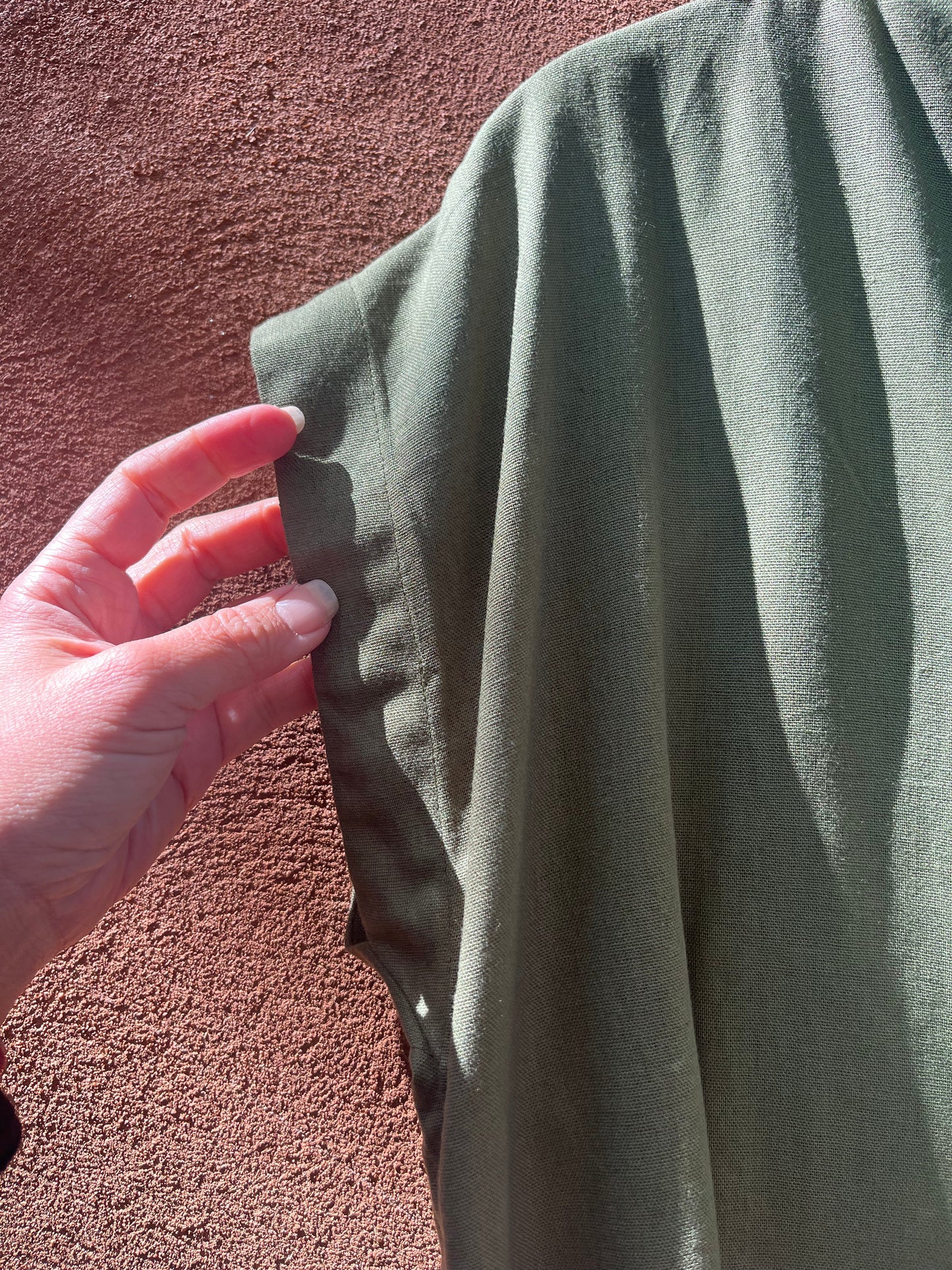 Boxy Cropped Shirt - Green linen