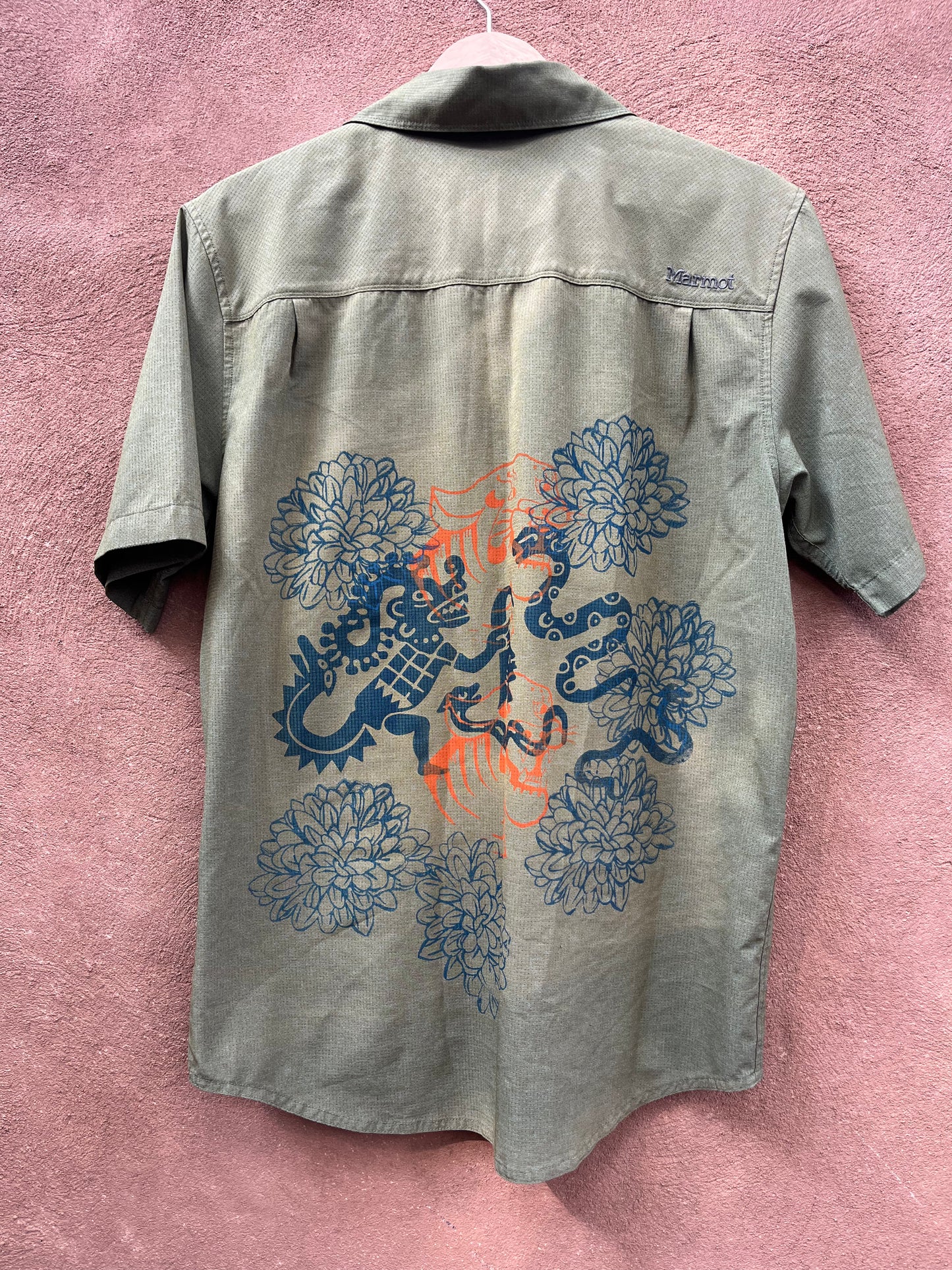 Screenprinted Collared Shirt ~ upcycled ~ Medium