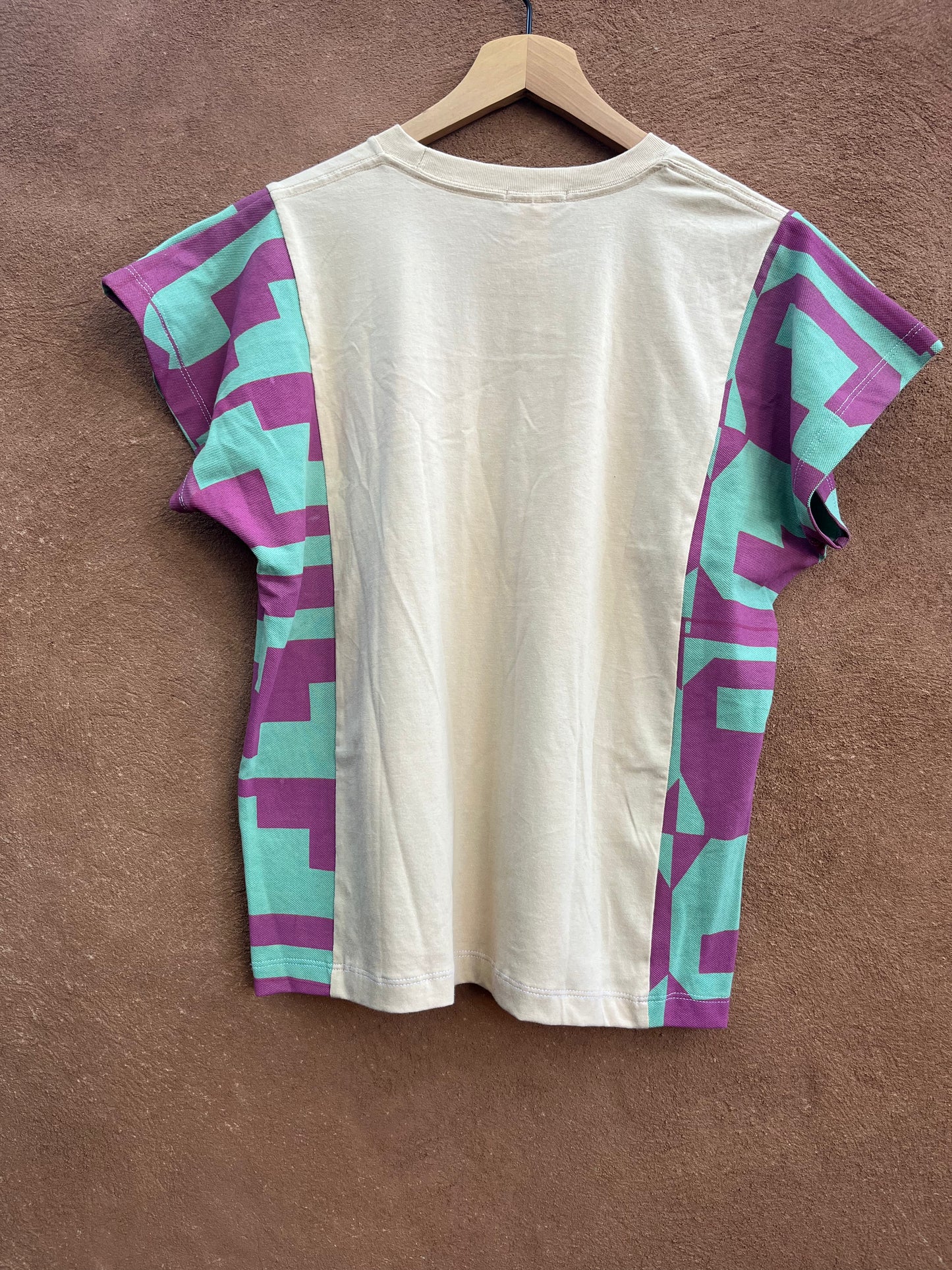 T-shirt ~ one of a kind ~ Small