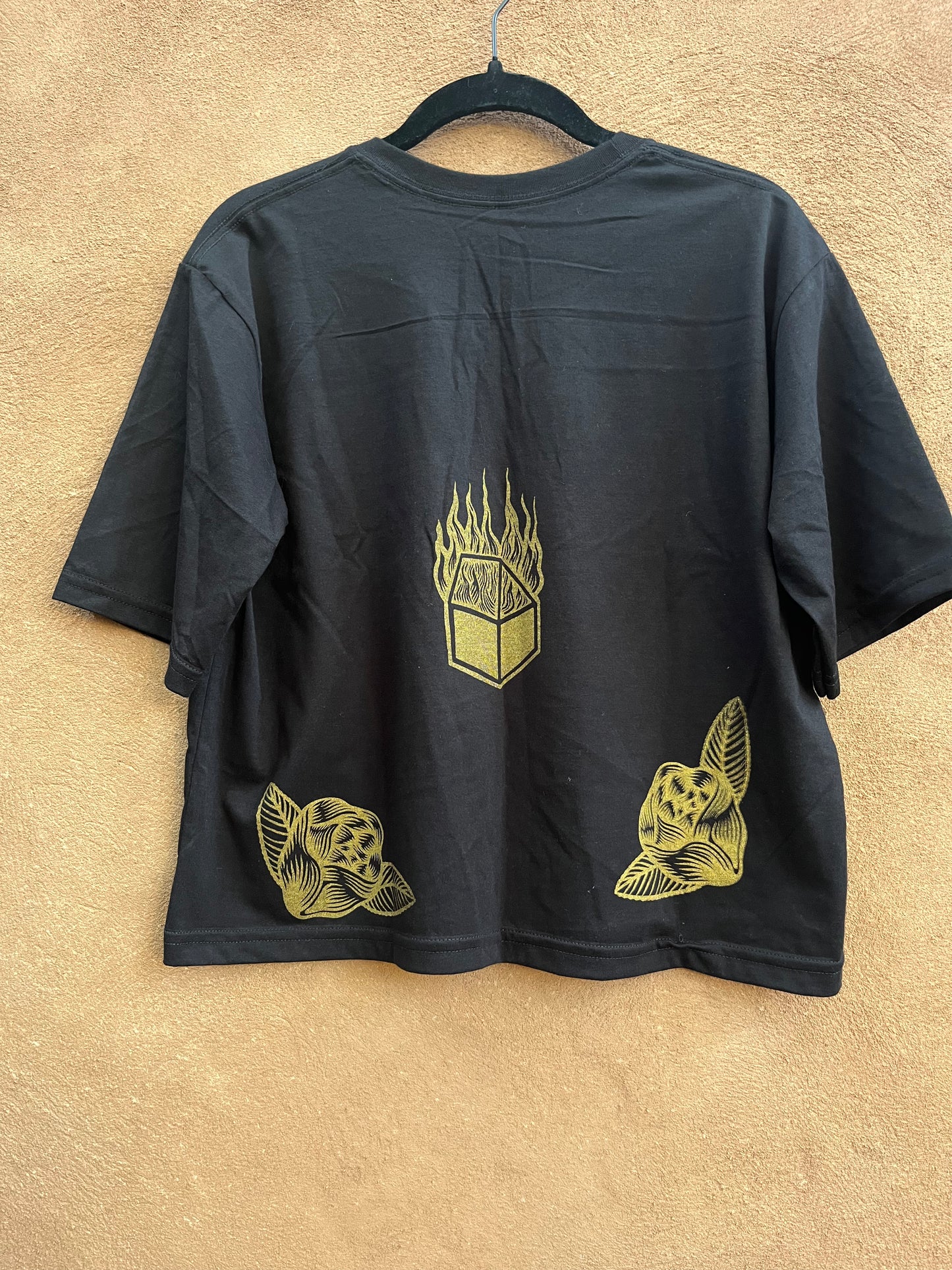 Cropped T-shirt ~ Screen printed ~ No Naci Pa ser Cautiva
