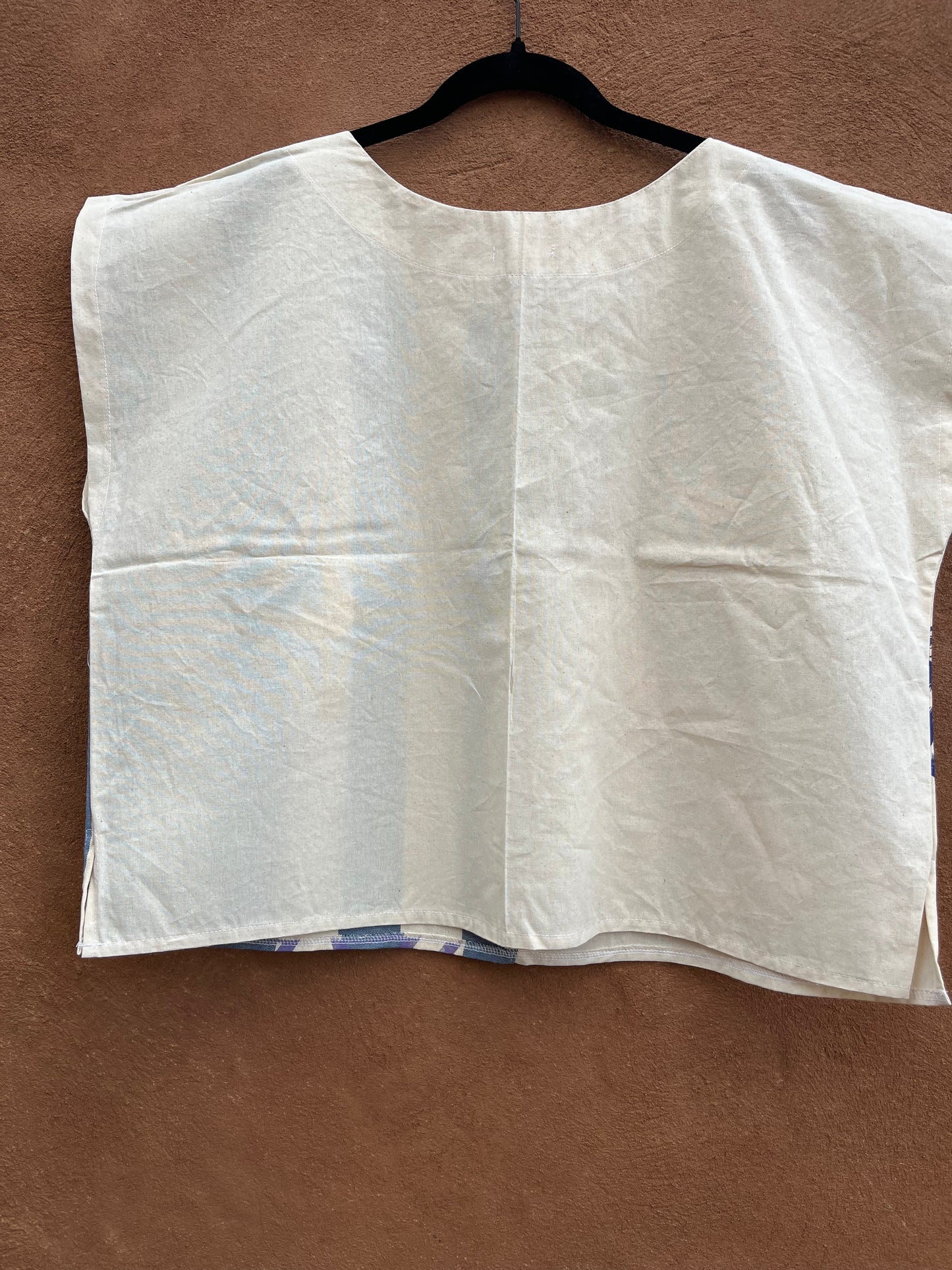 Screenprinted Box top ~ XL ~ Tocuyo ~ 100% Raw cotton