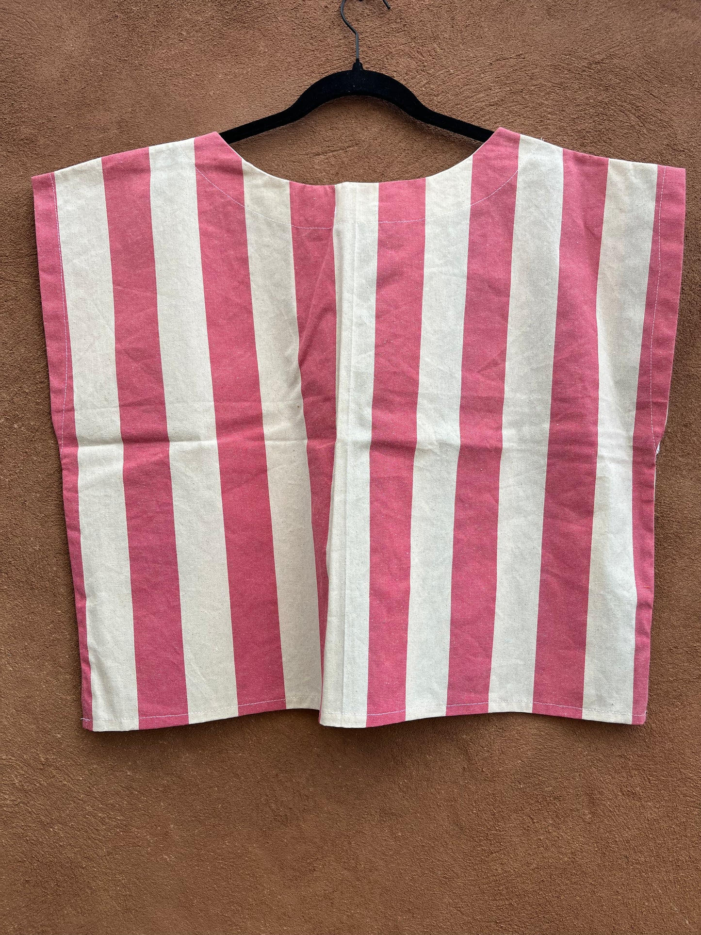 Screenprinted Box top ~ XL ~ Tocuyo ~ 100% Raw cotton