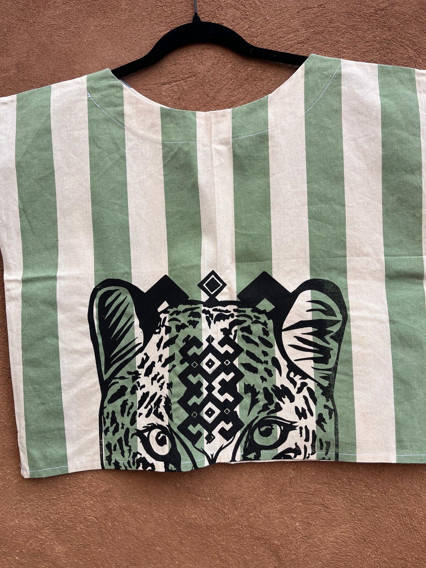 Screenprinted Box top ~ Med ~ Tocuyo ~ 100% Raw cotton