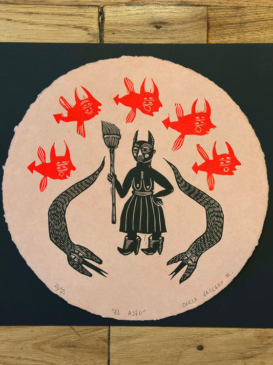 El Aseo - Linocut Round Print