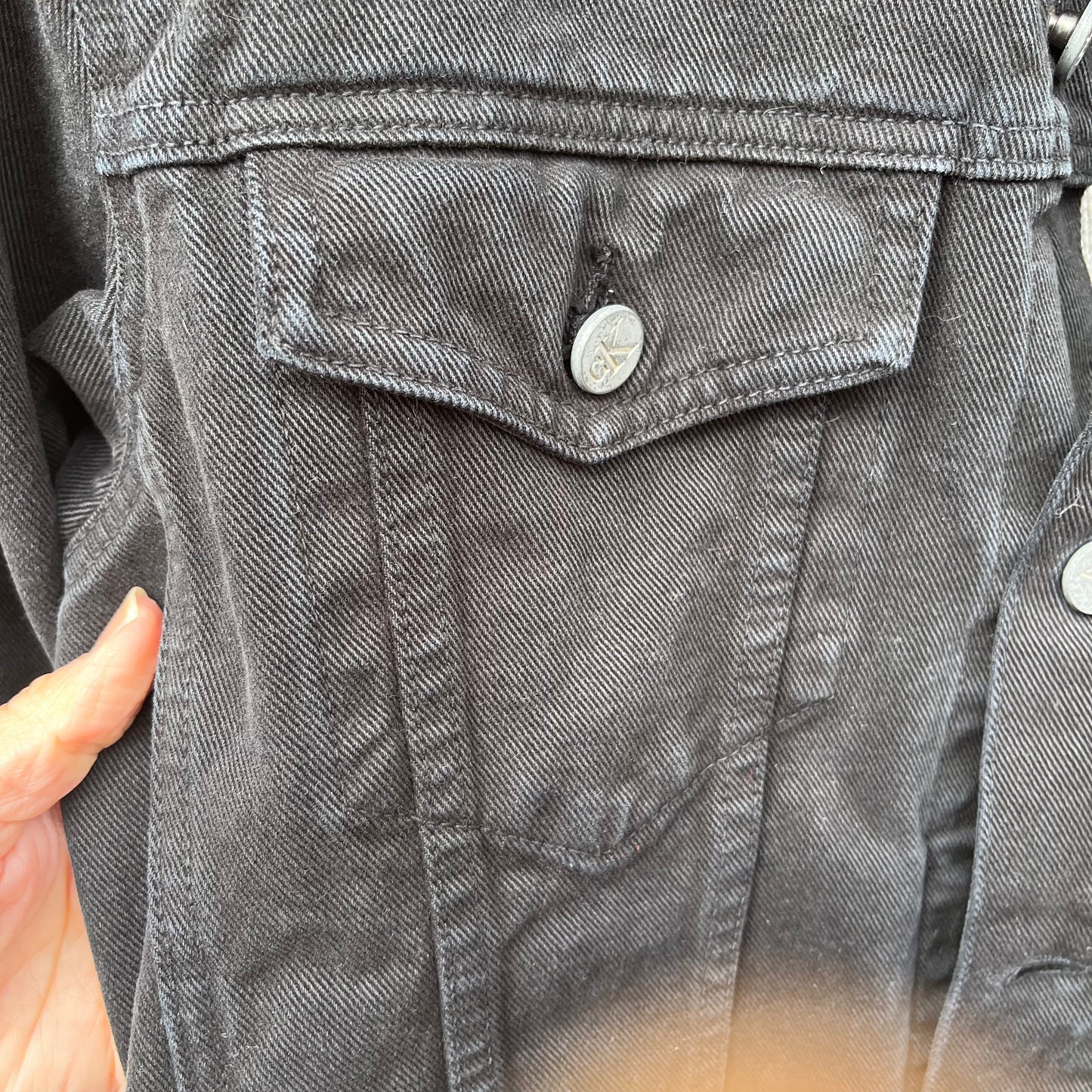 Vintage Calvin Klein jacket, Woman's Large: commercially dyed yarns. Size Small