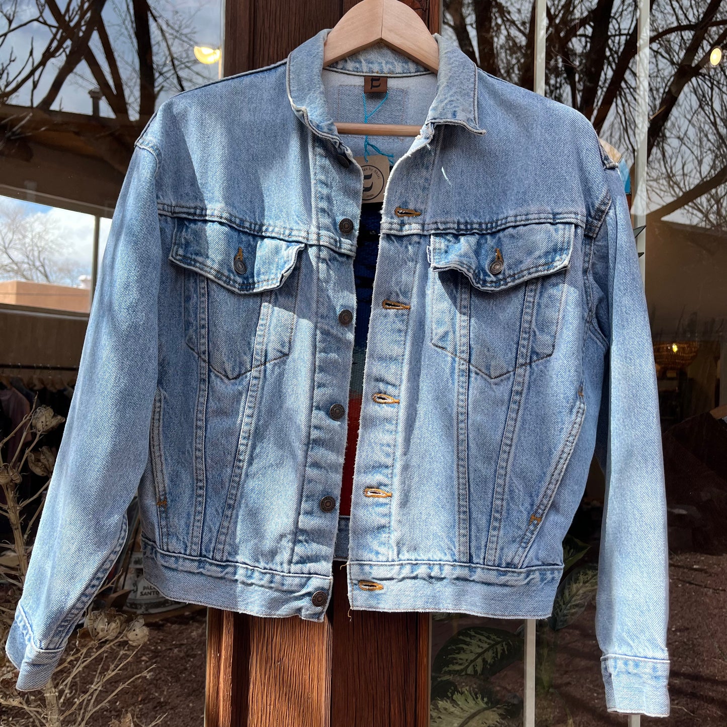 Vintage Levi’s jacket ~ Woman's Small