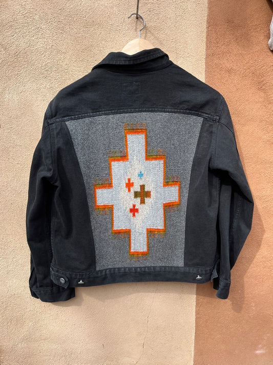 Vintage Calvin Klein jacket, Woman's Large: commercially dyed yarns. Size Small