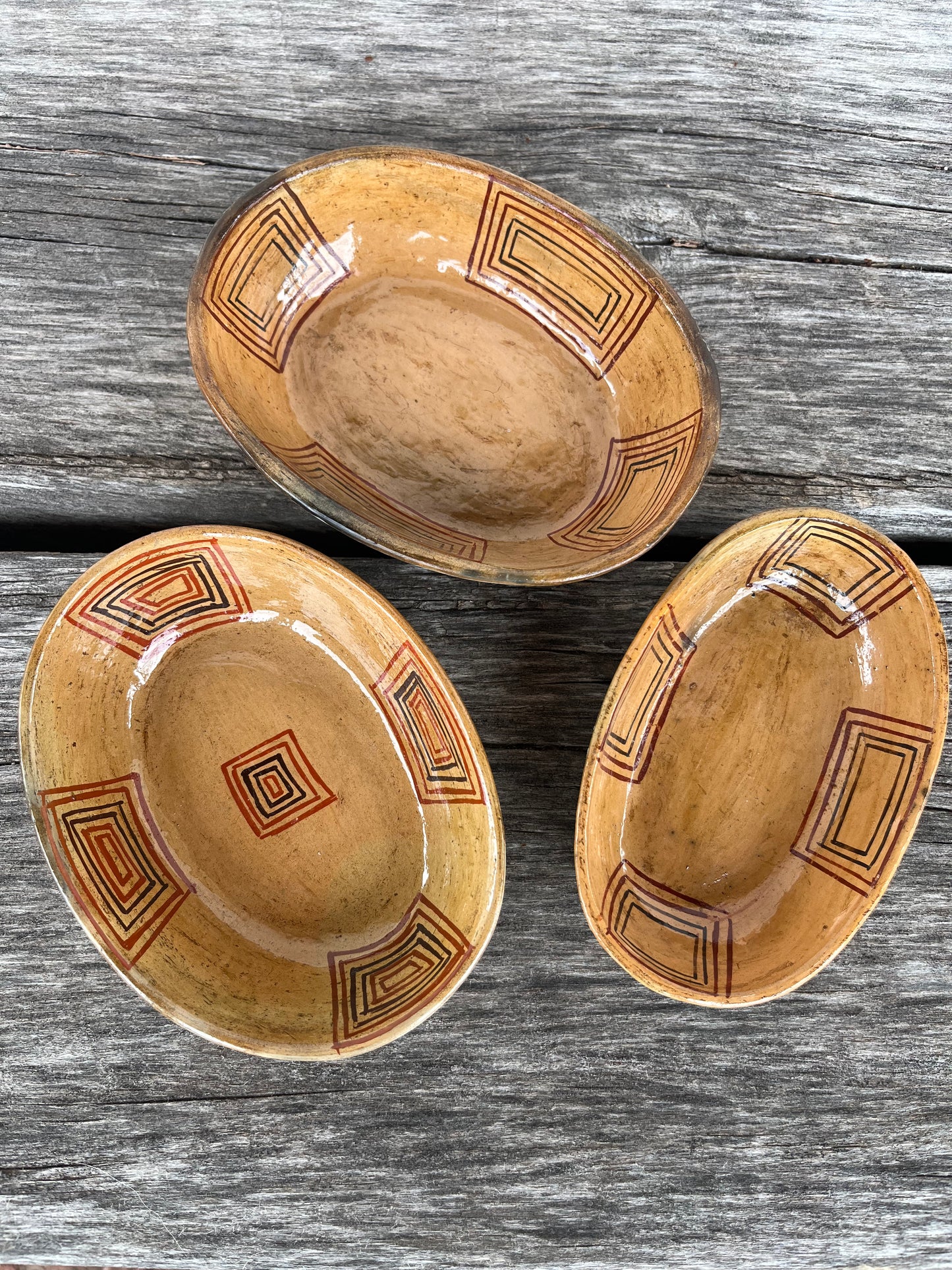 Awajun Ceramic Oval Bowl