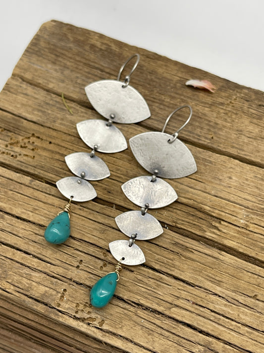 Kingman Turquoise Eyes Connected dangle earrings - Sterling Silver