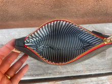 Load image into Gallery viewer, Leather wristlet

