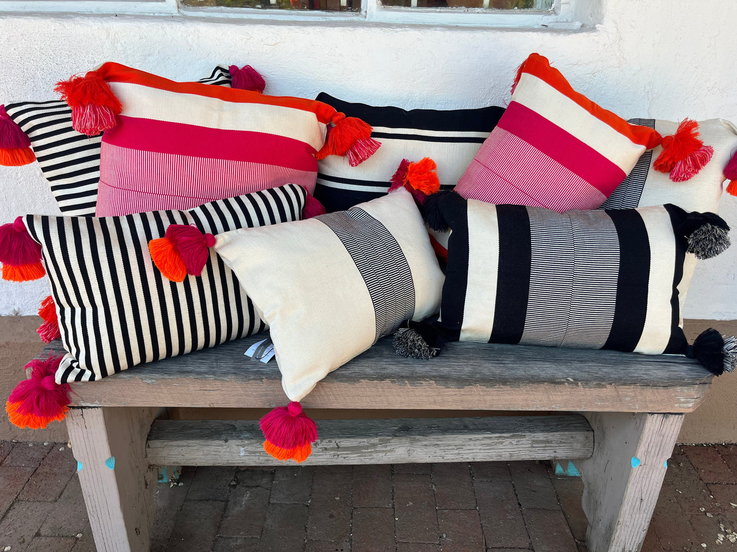 Pais Textil ~ Peru pillows
