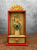Retablo with drawer “Mano Corazon”