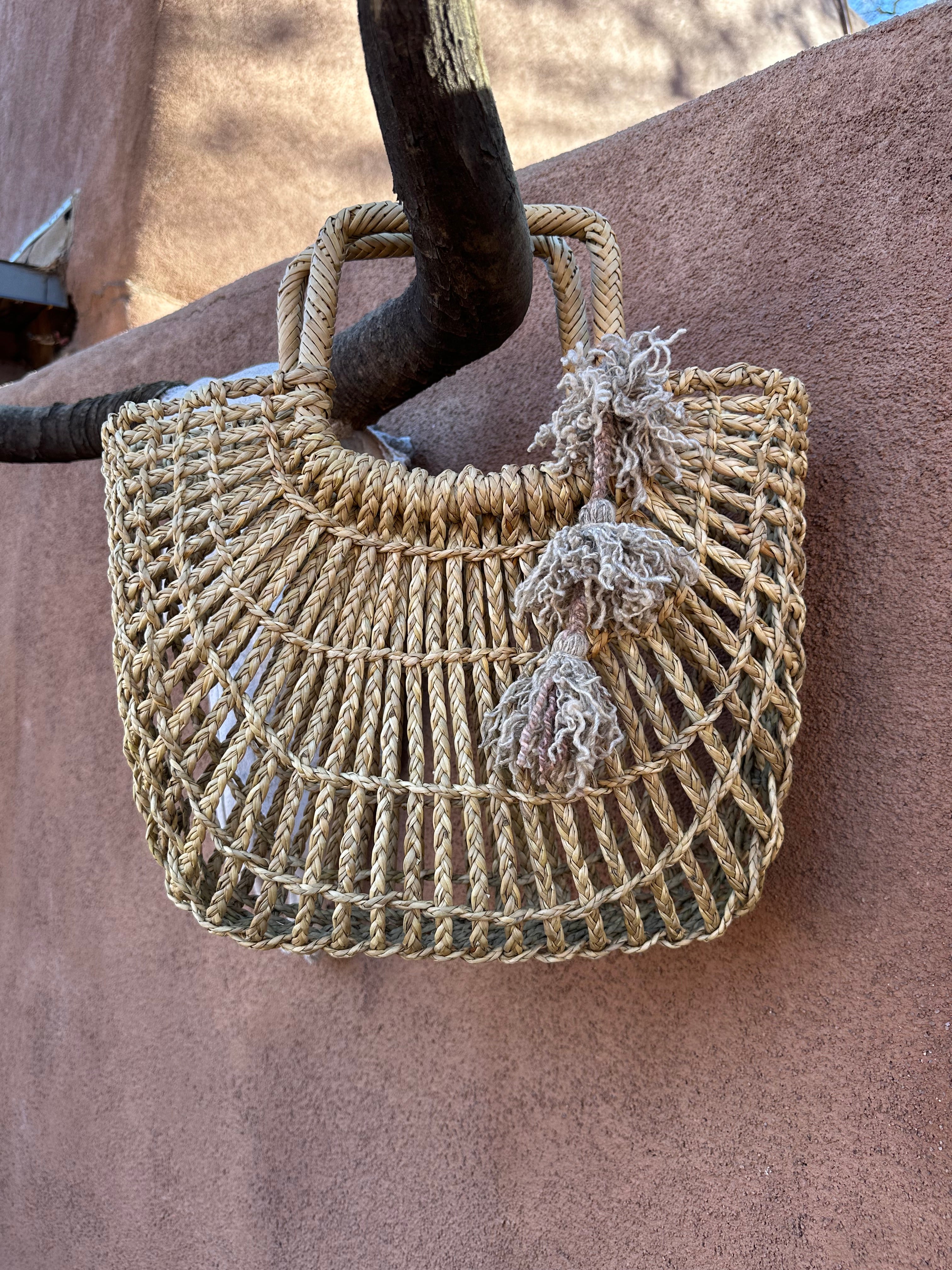 Calada Handbag ~ Junco Reed