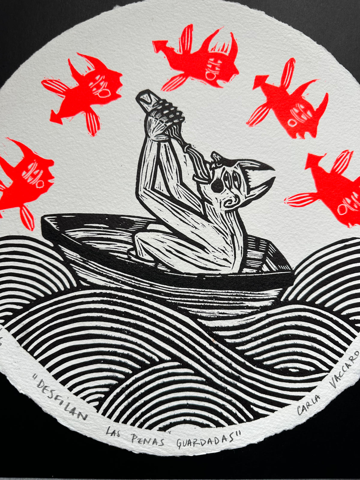 Desfilan Las Penas Guardadas- Linocut Round Print