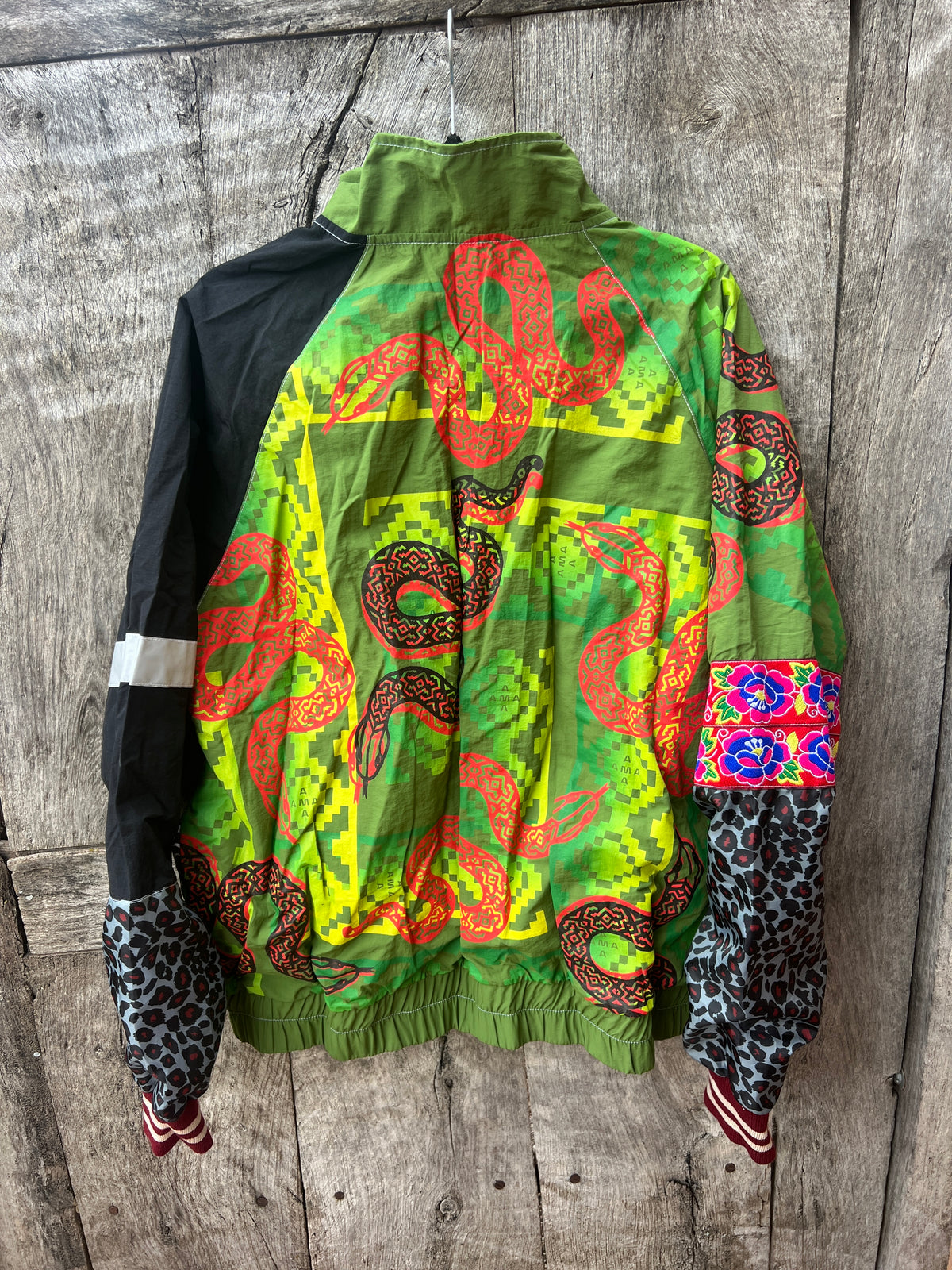 Windbreaker - Screen Printed -