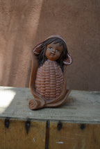 Niñas Maiz • 6” tall