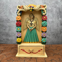Load image into Gallery viewer, Retablo &quot;Frida con Alas&quot;
