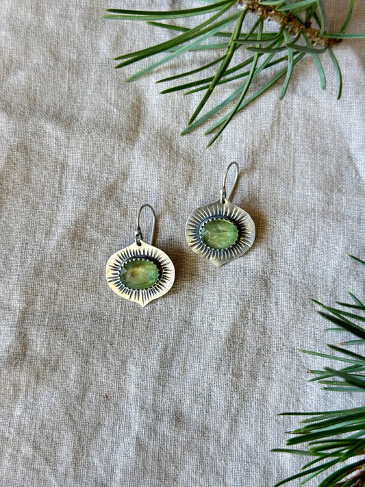 Green Kyanite Leaf earrings - Sterling Silver