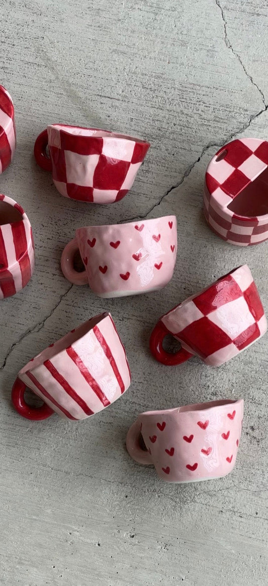 Rounded Mugs ~ Pinched Porcelain ~ red & pink