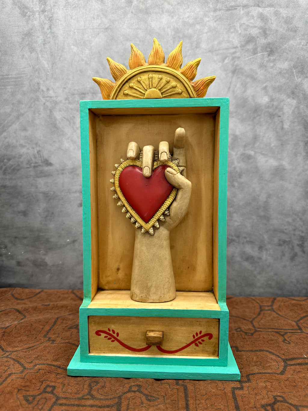 Retablo with drawer “Mano Corazon”