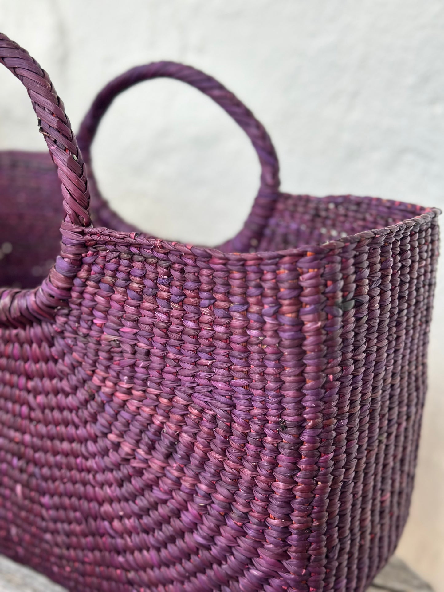 Hand basket ~ purple