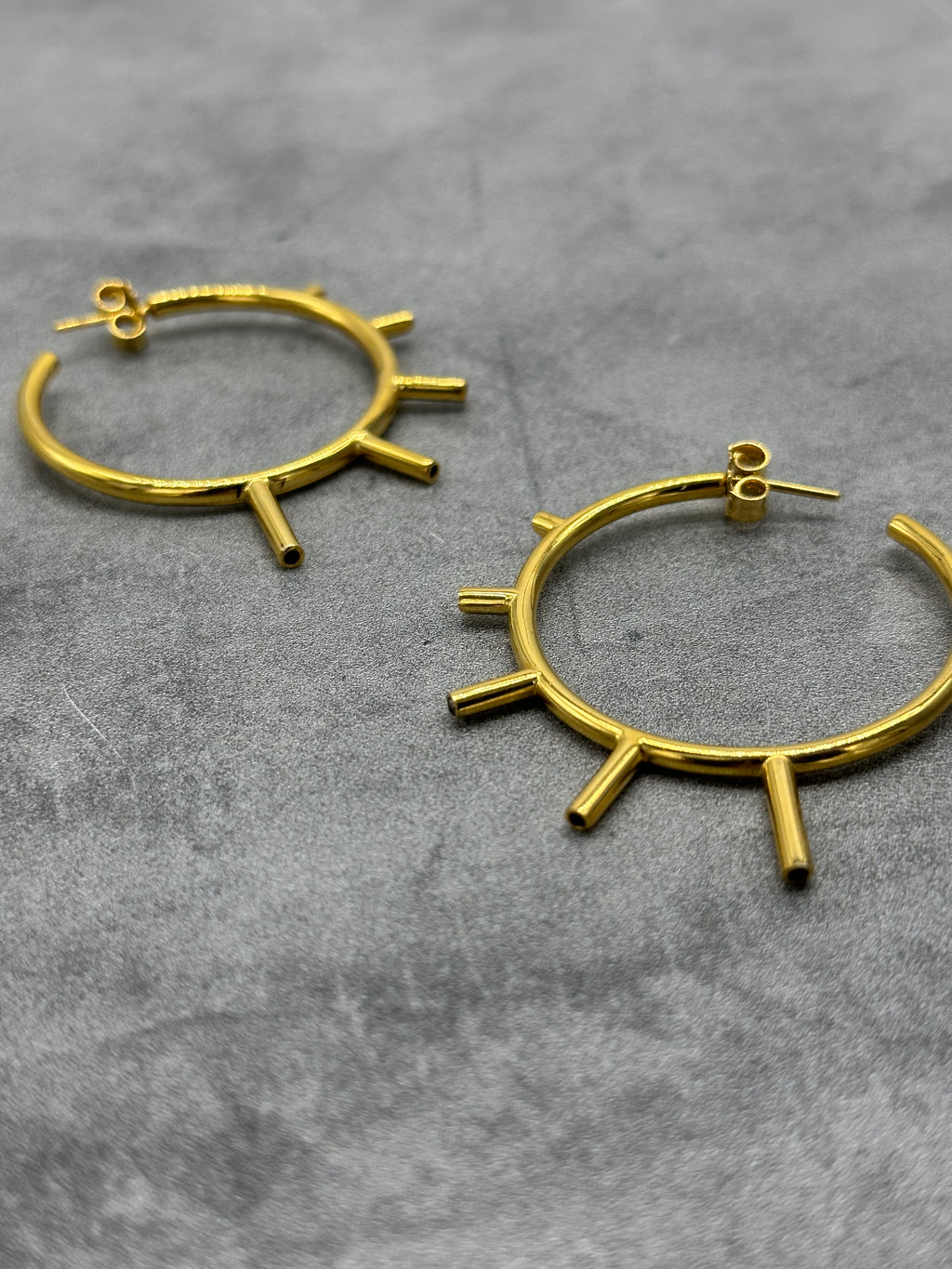 Hoops 5 peaks ~ Gold Vermeil 18k