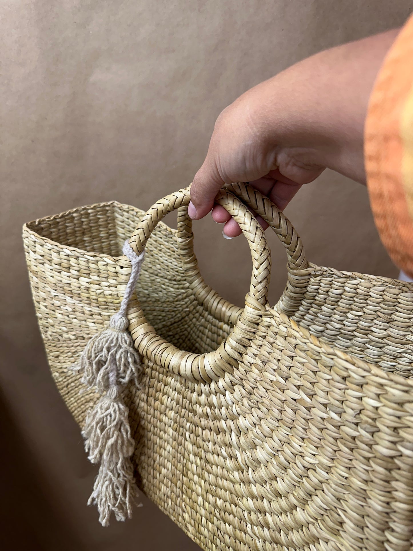 Natural Tote with Tassel ~ Junco Reed