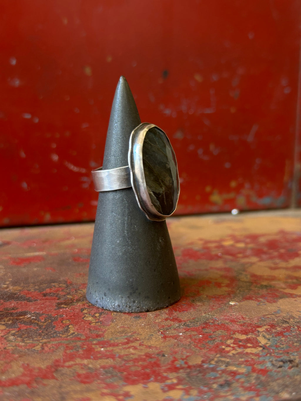 Labradorite and Sterling Silver Ring - size 7