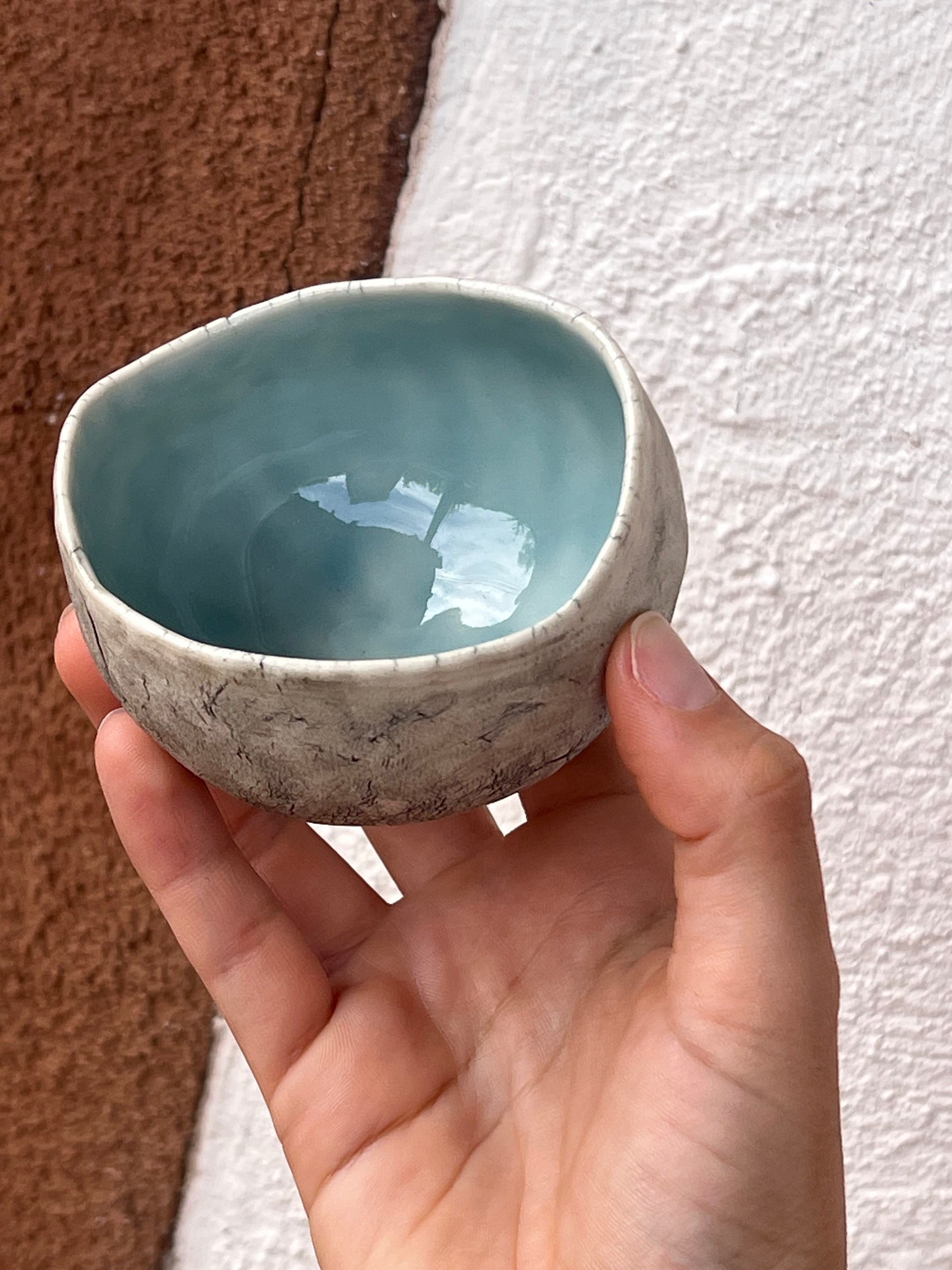 Pinch pot medium- 3 colors