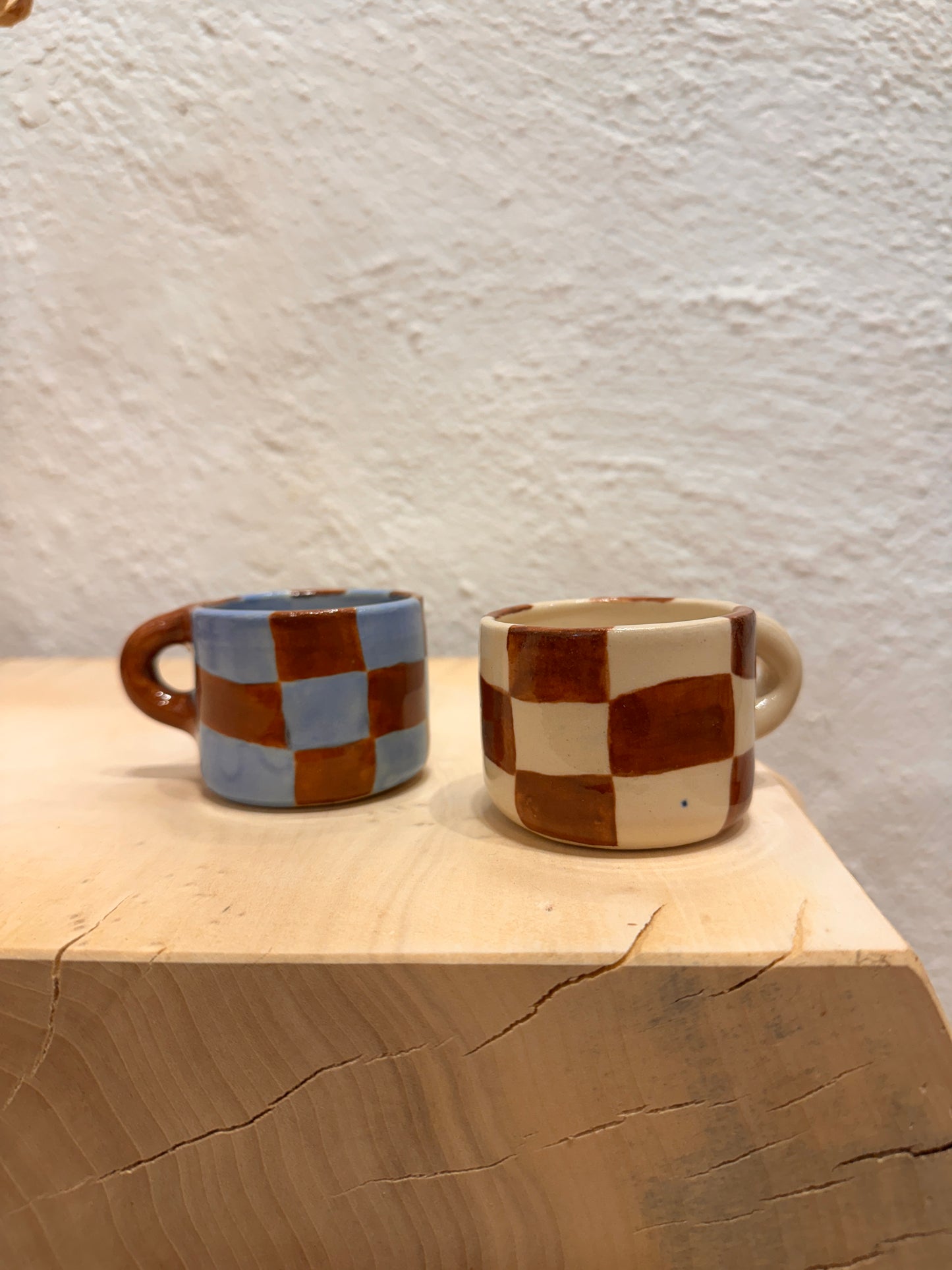 Brown checkered espresso