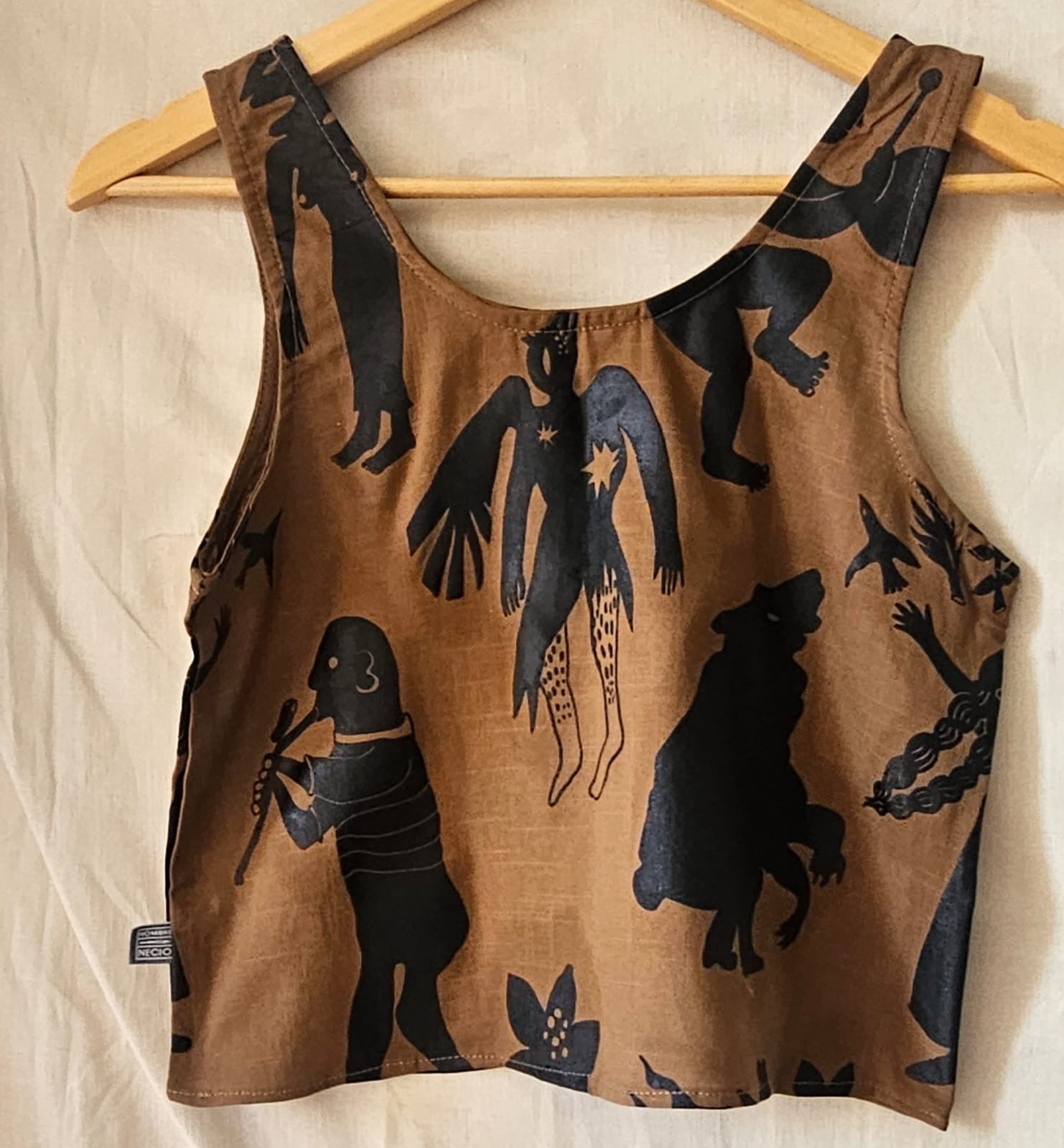 Tank tops ~ Medium - Screen Printed
