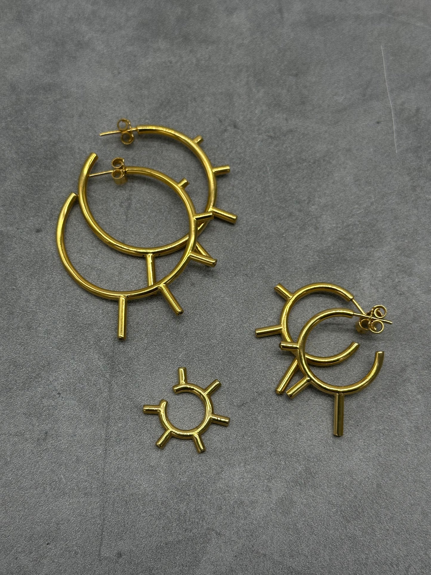 Hoops 5 peaks ~ Gold Vermeil 18k